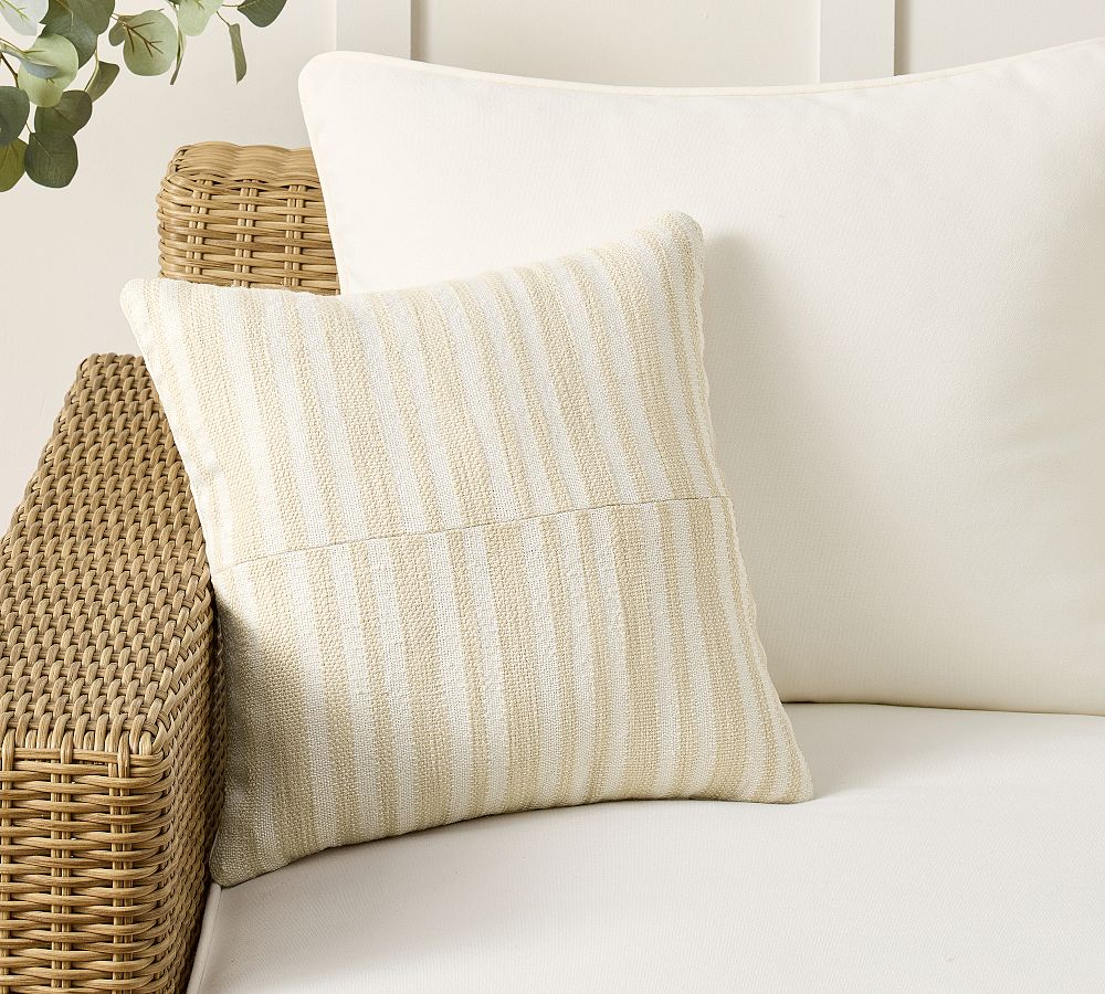 Pottery Barn Outdoor Pillowsnull