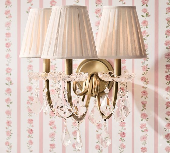 LoveShackFancy Crystal 3-Arm Sconce - Thumbnail 2