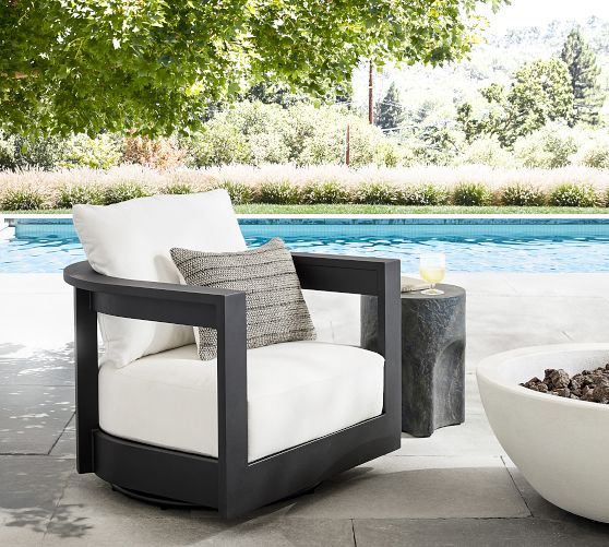 Malibu Metal Swivel Curved Outdoor Lounge Chair