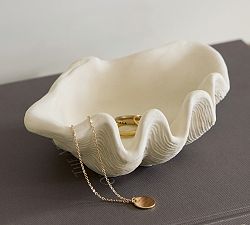 Ceramic Clam Shell