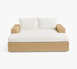 Kostas Wicker Outdoor Daybed