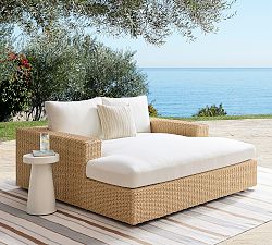 Kostas Wicker Outdoor Daybed