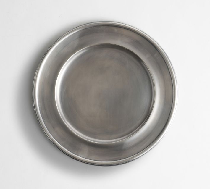 新品 ウエストエルム チャージャー プレート ４枚 シルバー ピューター pewter-charger-plate-2-o.jpg
