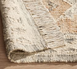 Open Box: Arroyo Handwoven Wool Rug