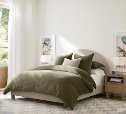 Arlo Upholstered Arched Bed
