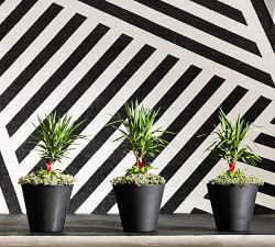 Melina Lightweight Round Planters