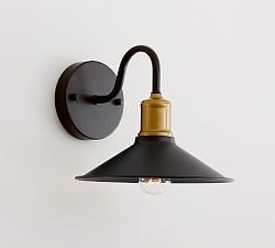Harbin Sconce (9")