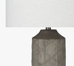 Adevon Ceramic Table Lamp (26")