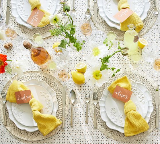 Monique Lhuillier Tablecloth - Thumbnail 2