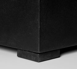 Lightweight Handcrafted Fiber Stone Indoor/Outdoor Planters Feet