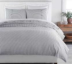 Open Box: Wheaton Striped Linen Cotton Duvet, Full/Queen - Navy