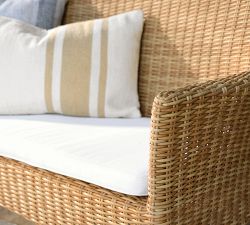 Capri Wicker Outdoor Loveseat (53")