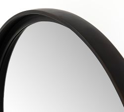 Round Zenon Mirror on Stand