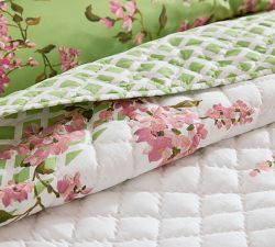 Monique Lhuillier Garden Trellis Quilt