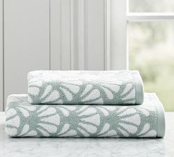 Madelyn Organic Jacquard Towel