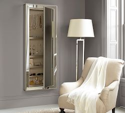 Park Mirrored Jewelry Closet