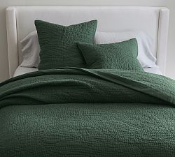 Open Box: Belgian Flax Linen Handcrafted Quilt, Twin/Twin XL - Pine