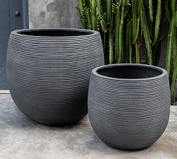 Jax Clay Outdoor Planters