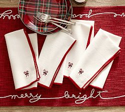 Holiday Classics Napkins - Set of 4