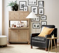 Diamond Cut Decanter And Glasses