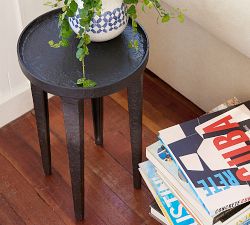 Jamie Round Metal Accent Table (12")