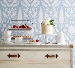 Gabriella Stoneware Cake Stand