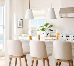 Elijah Metal Pendant (12")