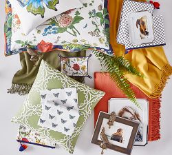 Tami Floral Print Cosmetic Pouch