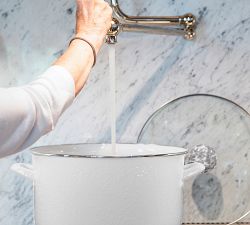 Golden Rabbit White Enamel Stock Pot, 18-Qt