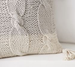 Bluma Handknit Pillow Cover
