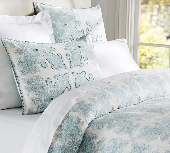 Aiden Medallion Duvet Cover & Shams