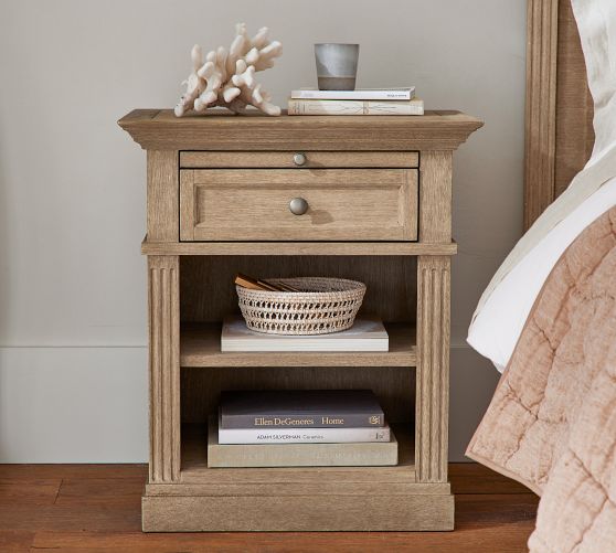 Livingston Nightstand (24")