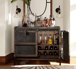 Ludlow Trunk Bar Cabinet (44.5")