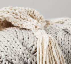 Bluma Chunky Knit Tassel Throw
