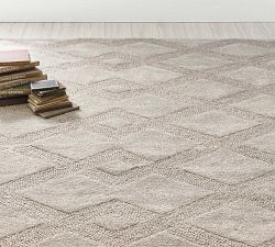 Chase Textured Hand-Tufted Wool Rug