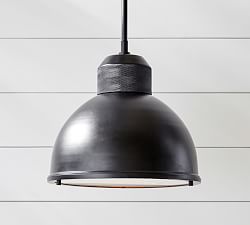 Open Box: Calistoga Indoor/Outdoor Metal Pendant