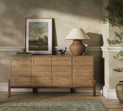 Hughes Media Console (70")