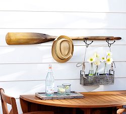 Tali Oar Row Of Hooks