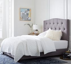 Elliot Curved Tufted Upholstered Bed