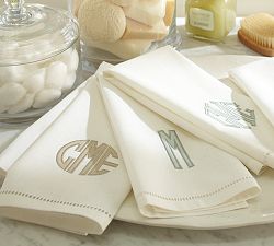 Linen Hemstitch Applique Guest Towel, Set of 2, White with Porcelain Blue Applique