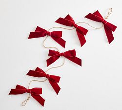 Open Box: Bow Garland (72"W) - Red