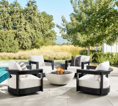 Malibu Metal Outdoor Lounge