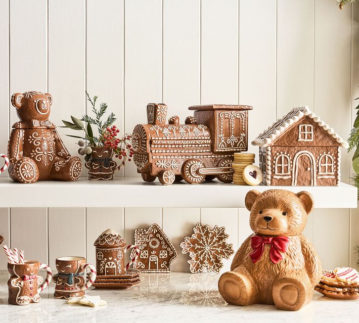 Gingerbread House Appetizer Plates - Set of 4 | Pottery Barn