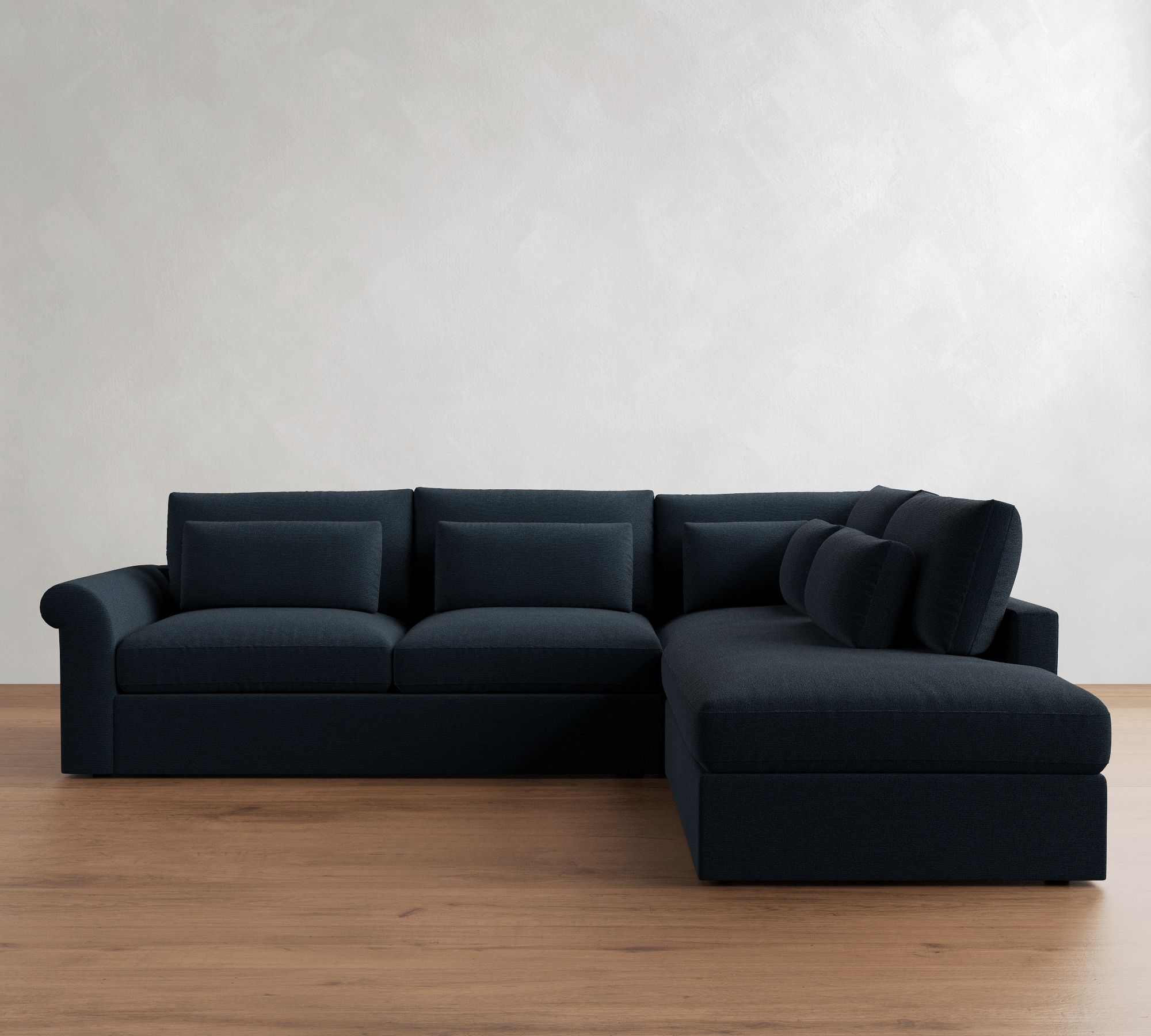 Westwood Roll Arm Deep Seat Return Bumper Sectional (125"-137") - thumbnail 10