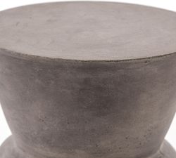 Clessidra Concrete Round Outdoor End Table (15")