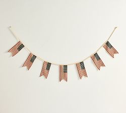 Heritage American Flag Garland