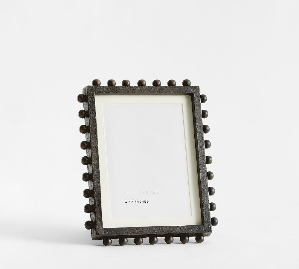 Dot Frames