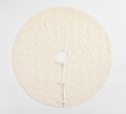 Floral Quilted Velvet Tree Skirt