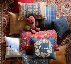 Knitted Lumbar Pillow