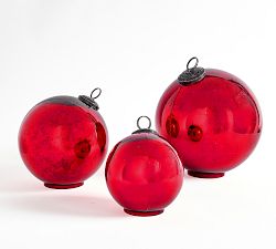 Decorative Red Ornaments - Set of 3